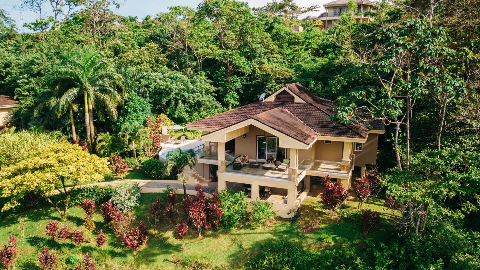 Red Frog Beach Island Resort Bocas del Toro Exteriör bild
