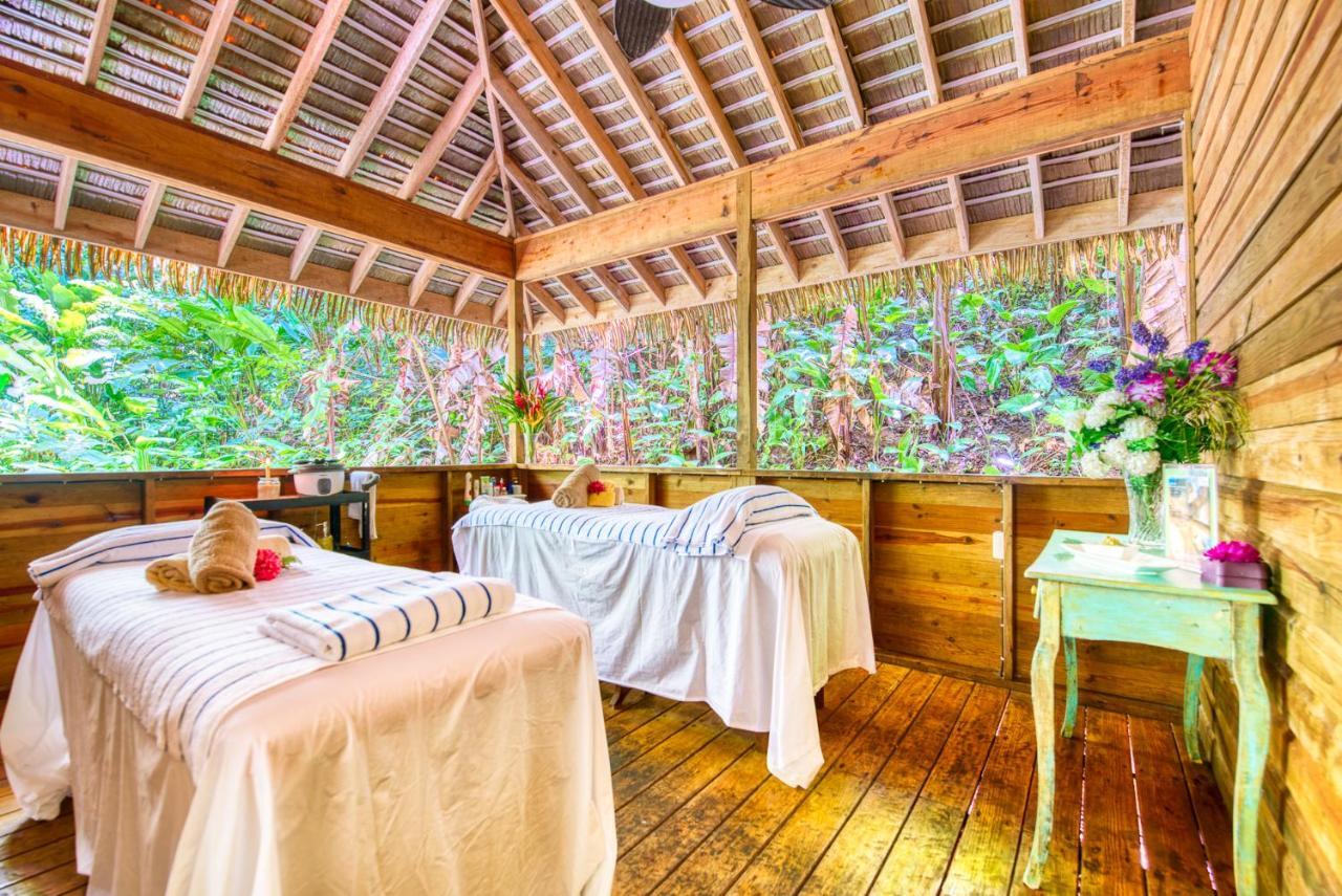 Red Frog Beach Island Resort Bocas del Toro Exteriör bild